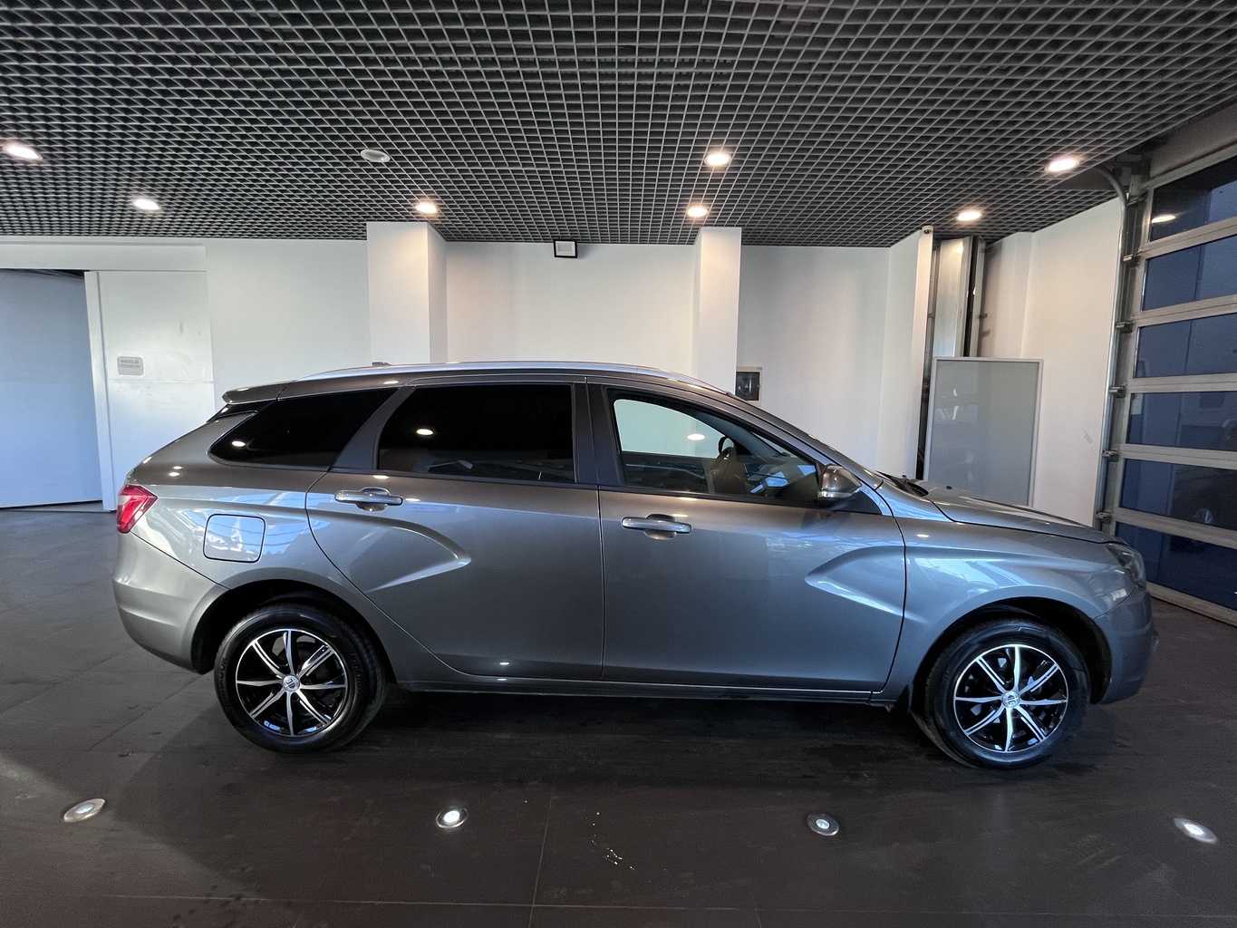 LADA VESTA