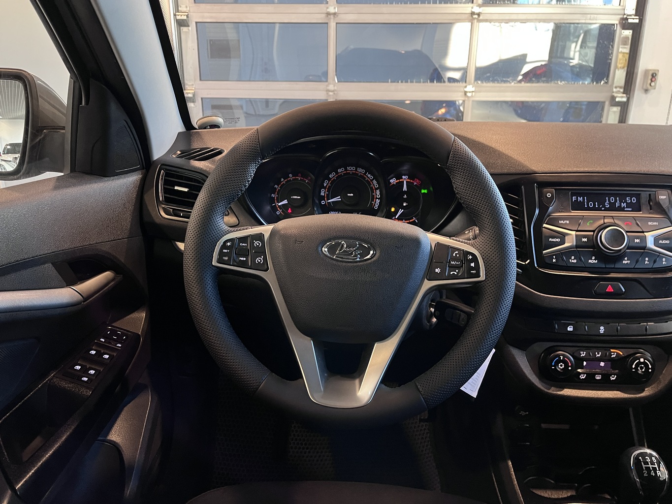 LADA VESTA