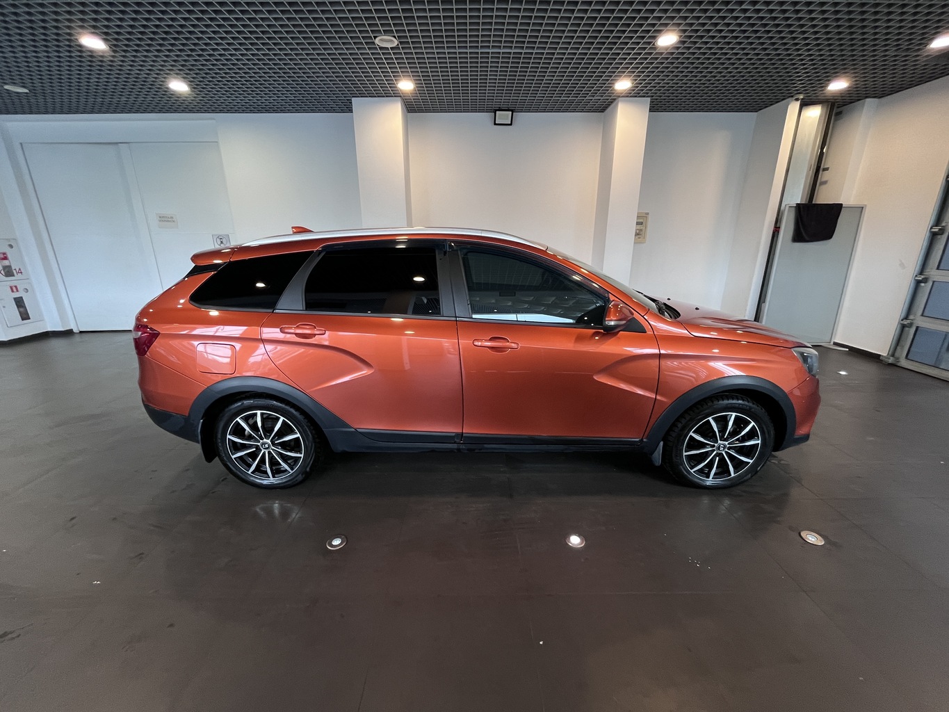 LADA VESTA