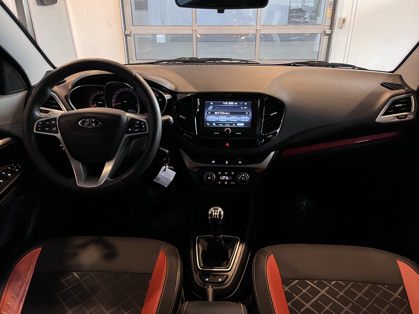 LADA VESTA