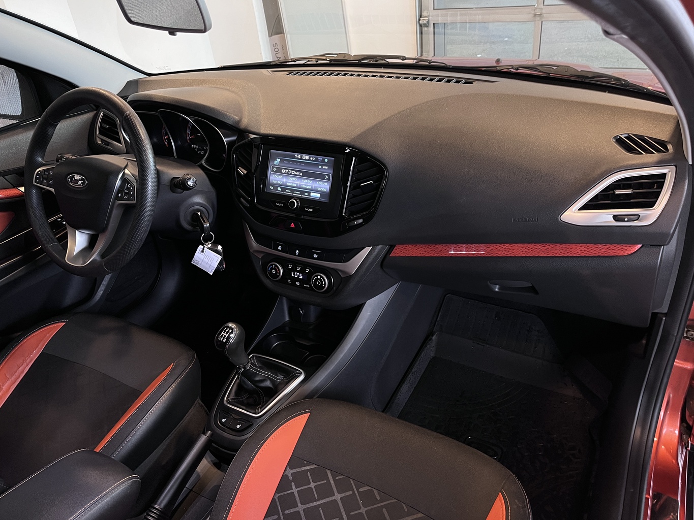 LADA VESTA