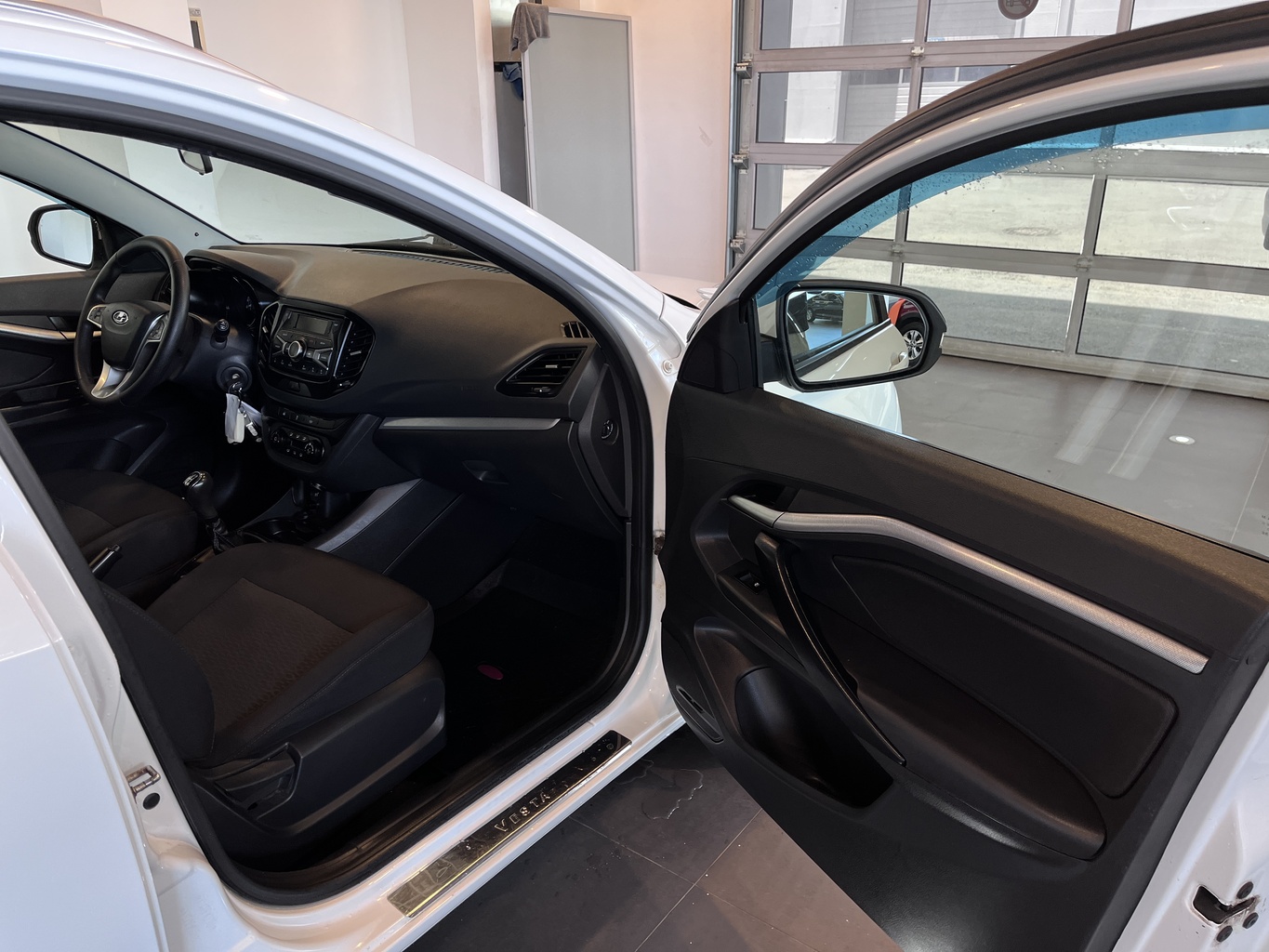 LADA VESTA
