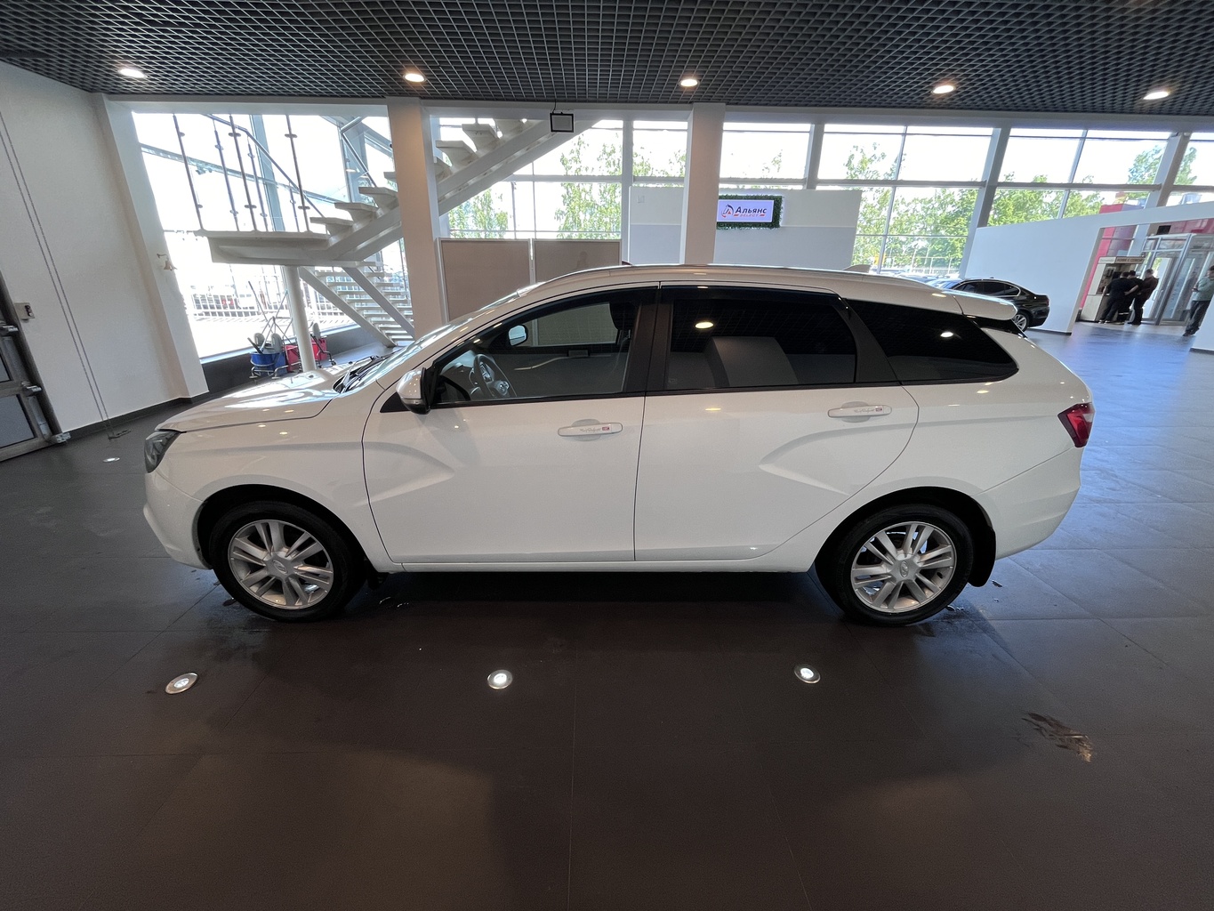 LADA VESTA