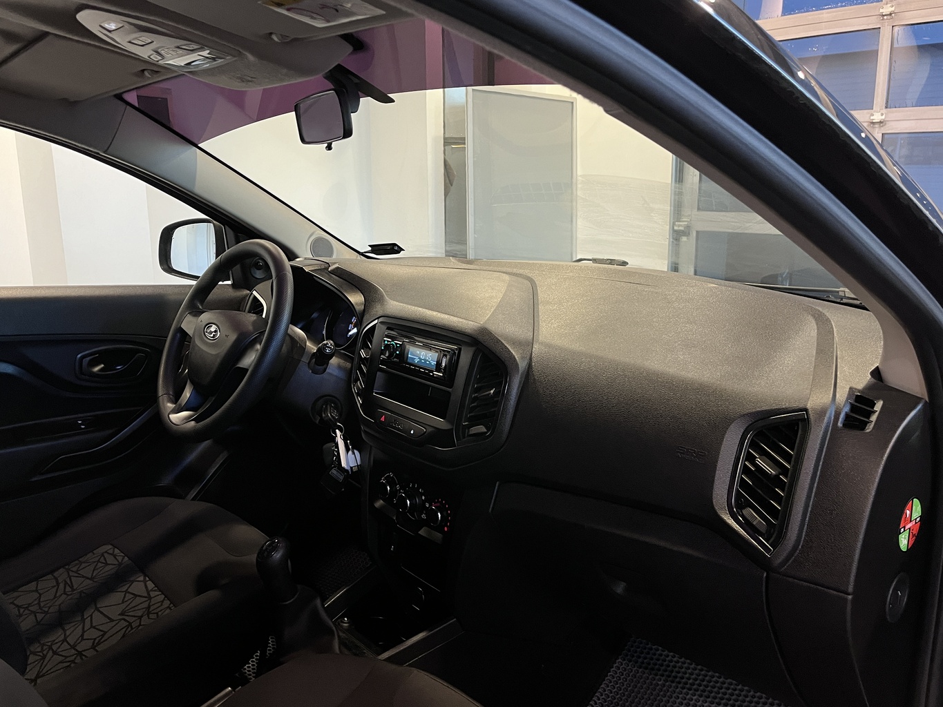 LADA XRAY