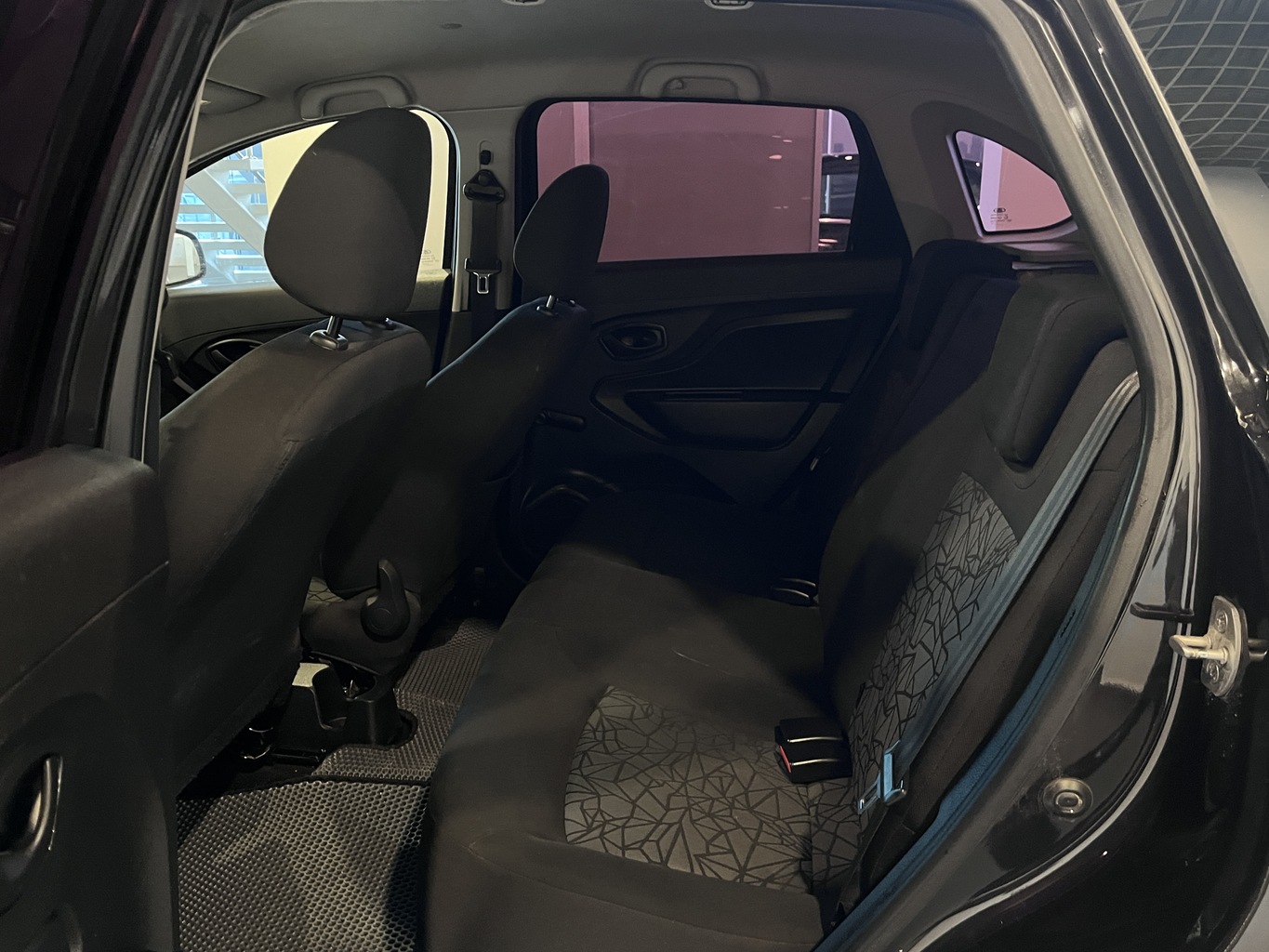 LADA XRAY
