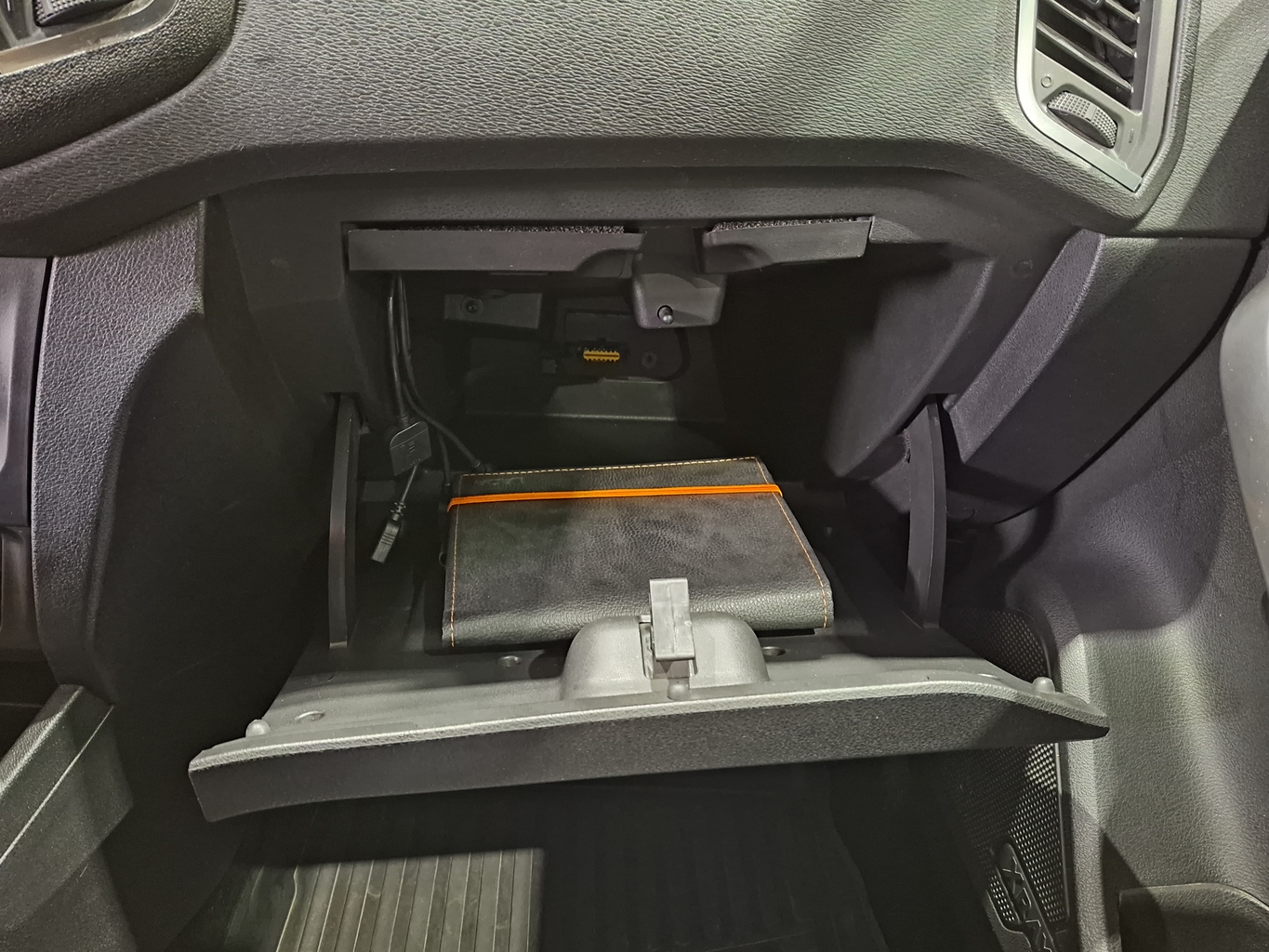 LADA XRAY