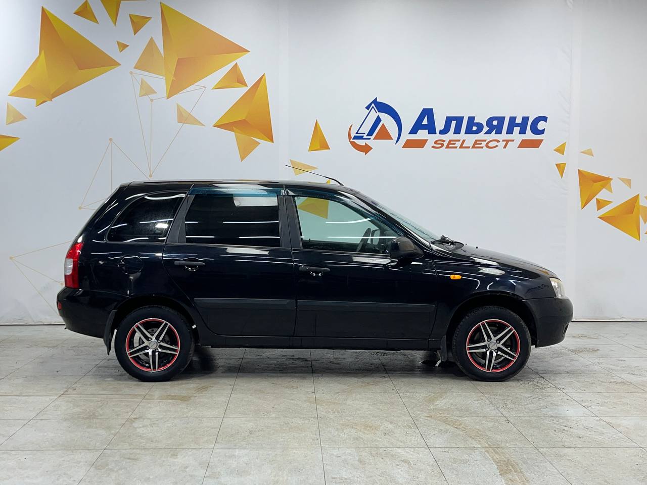 LADA KALINA