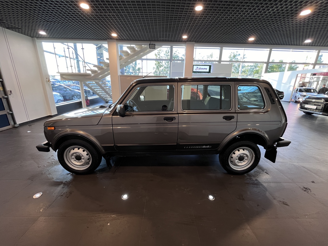 LADA 2131 (4X4)