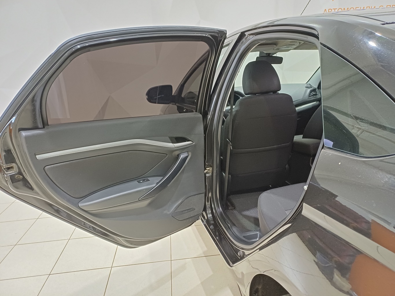 LADA VESTA