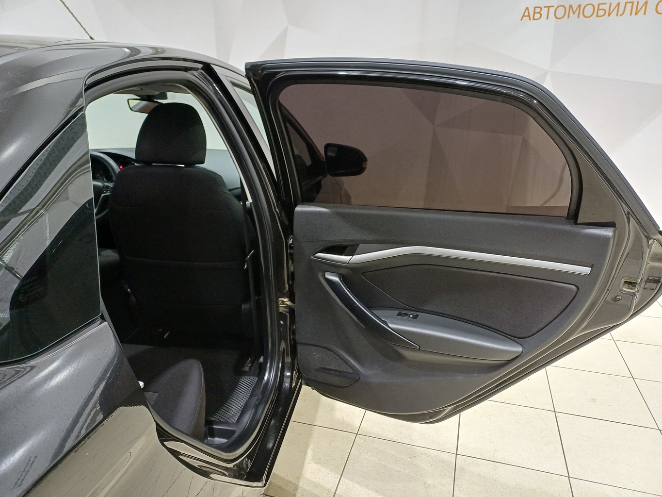 LADA VESTA