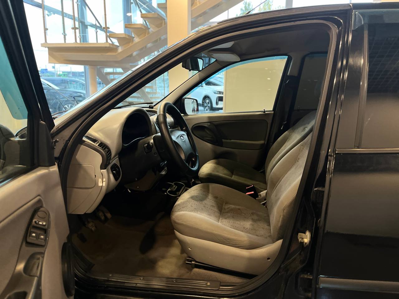 LADA KALINA