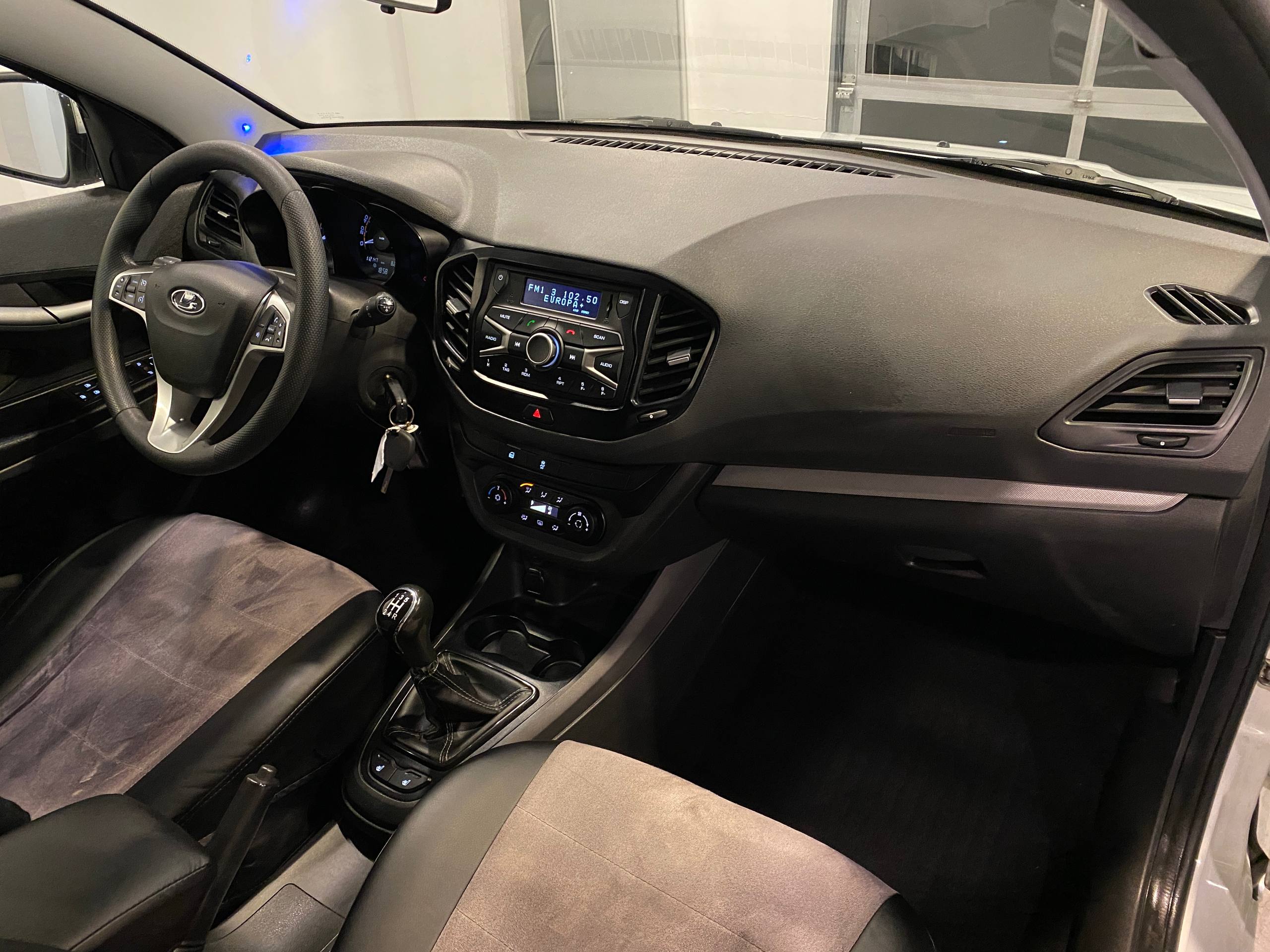 LADA VESTA