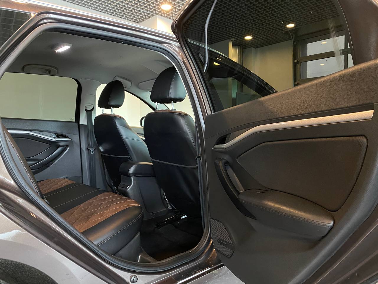 LADA VESTA