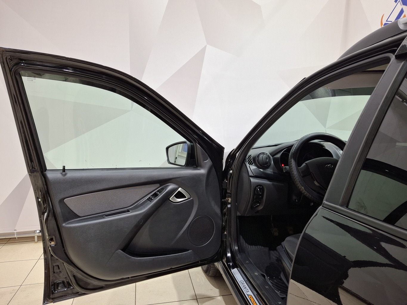 LADA GRANTA