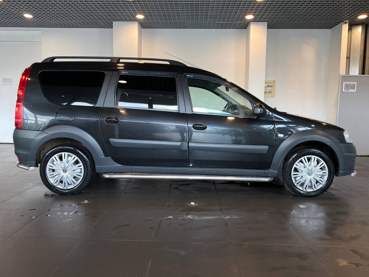 LADA KS045L  LARGUS