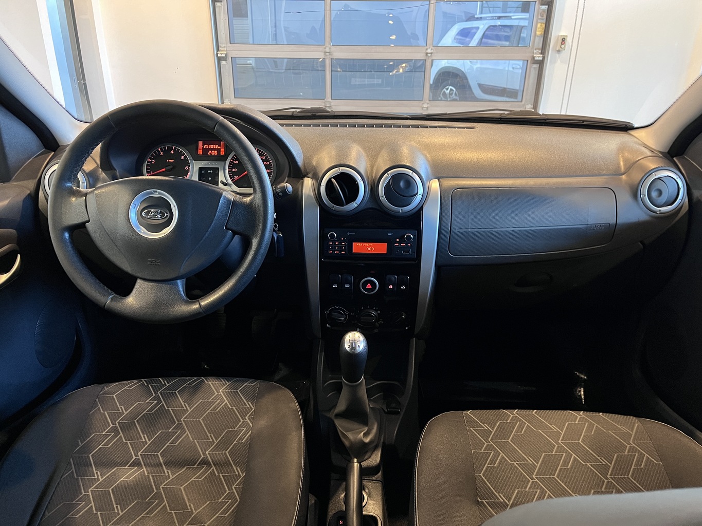 LADA LARGUS