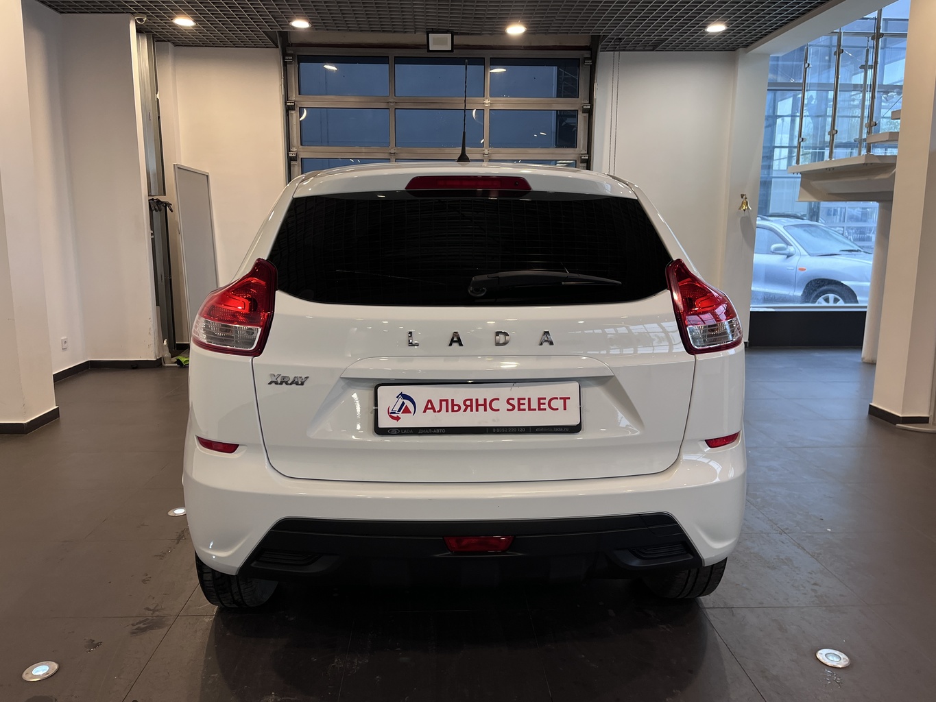 LADA XRAY