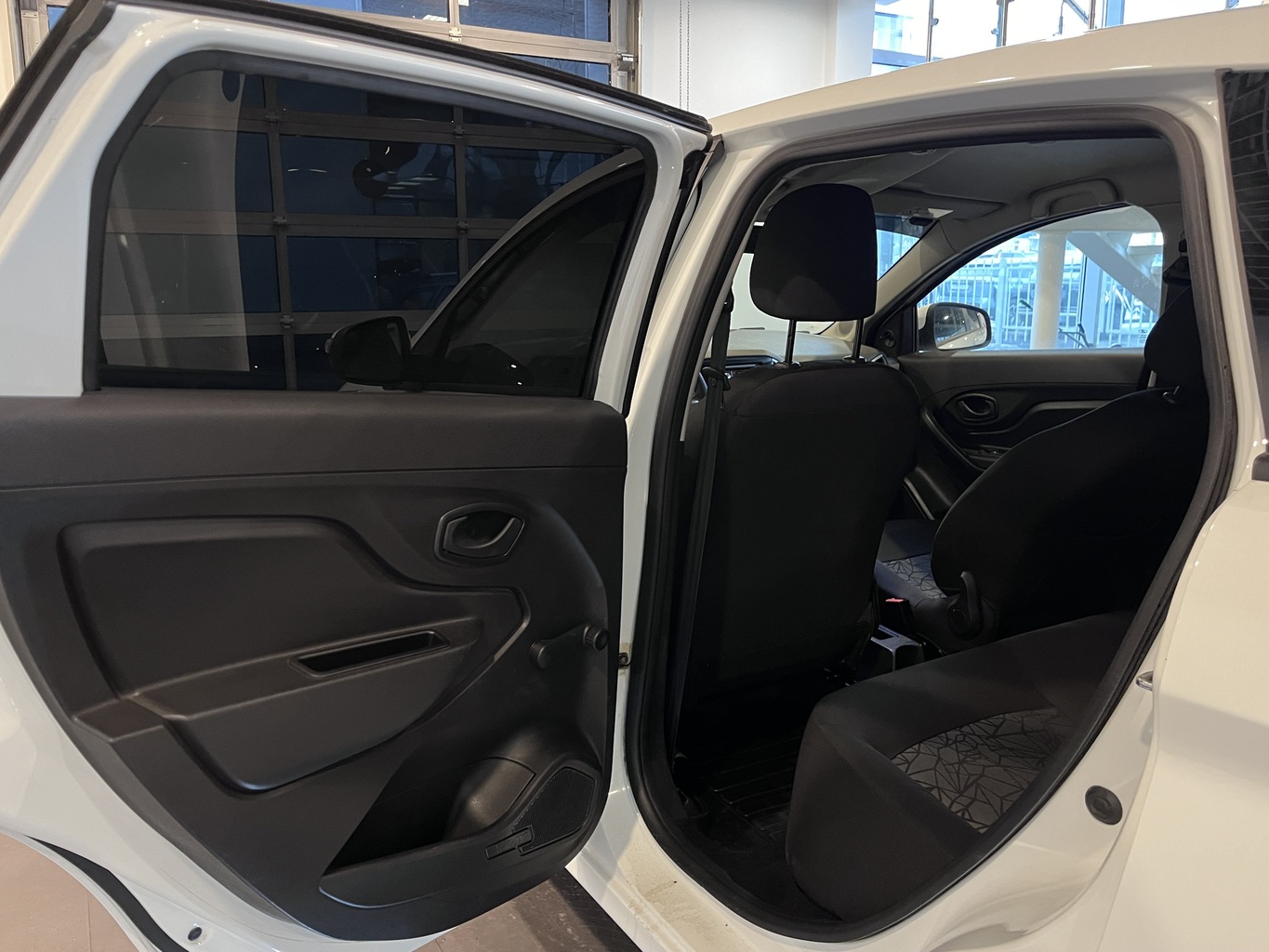 LADA XRAY