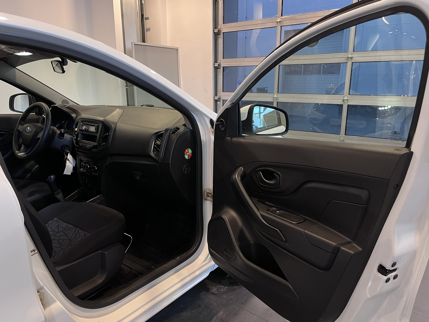 LADA XRAY