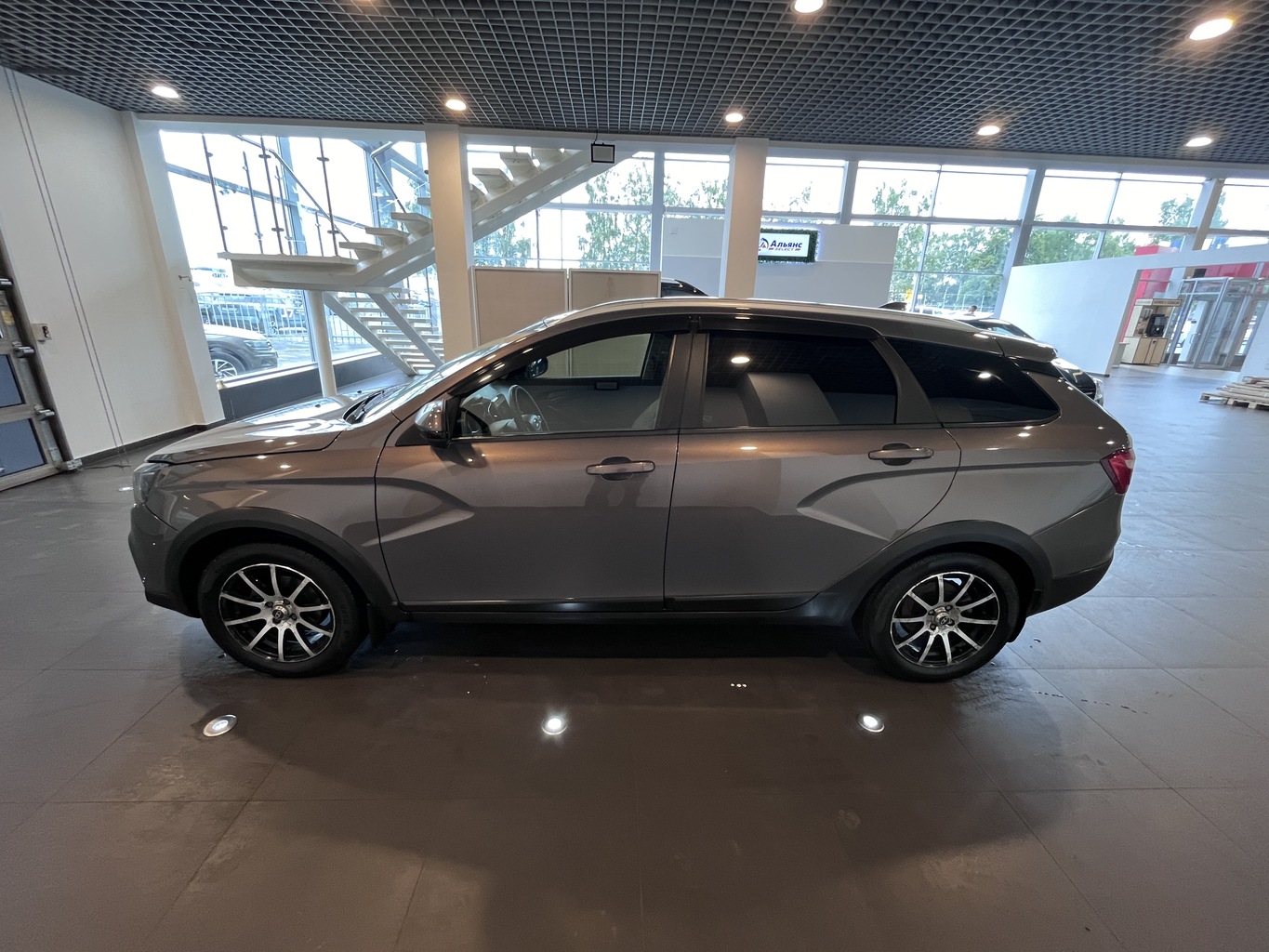 LADA VESTA