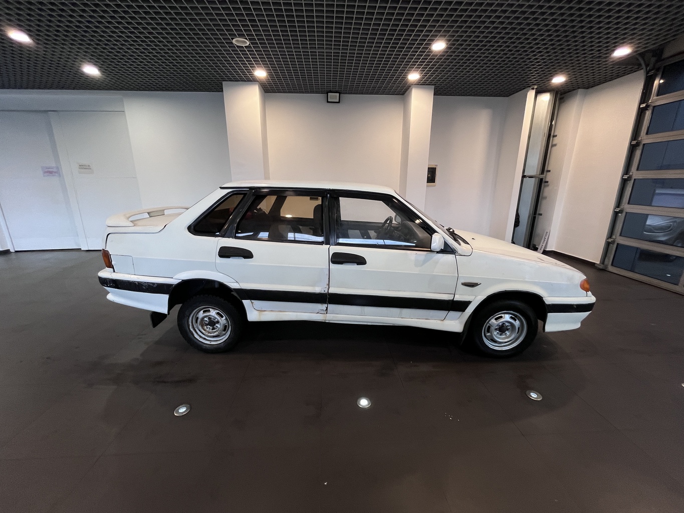 LADA 2115