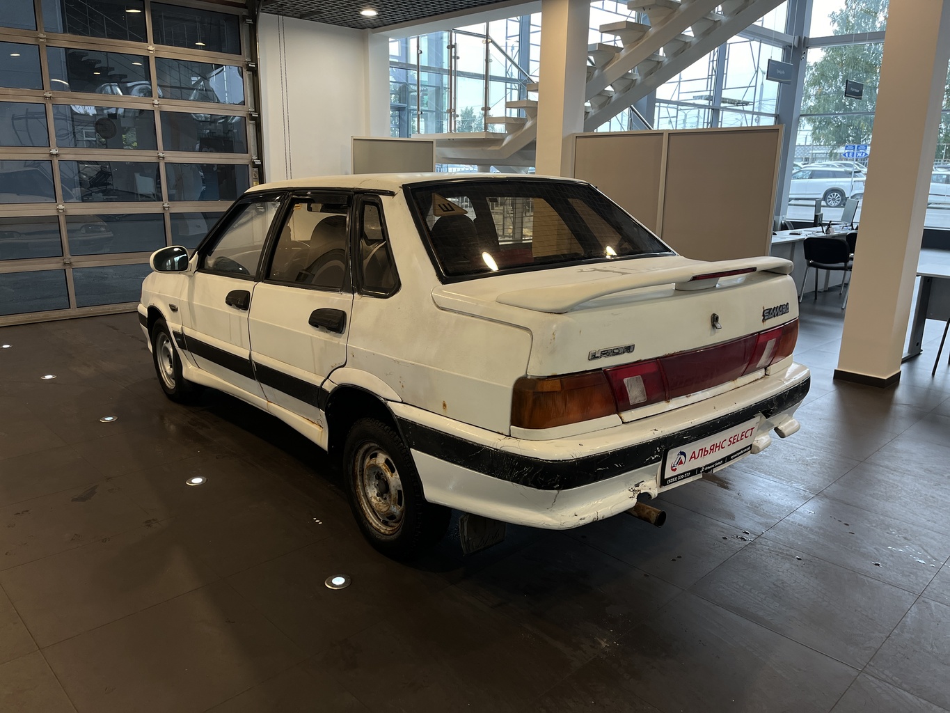 LADA 2115