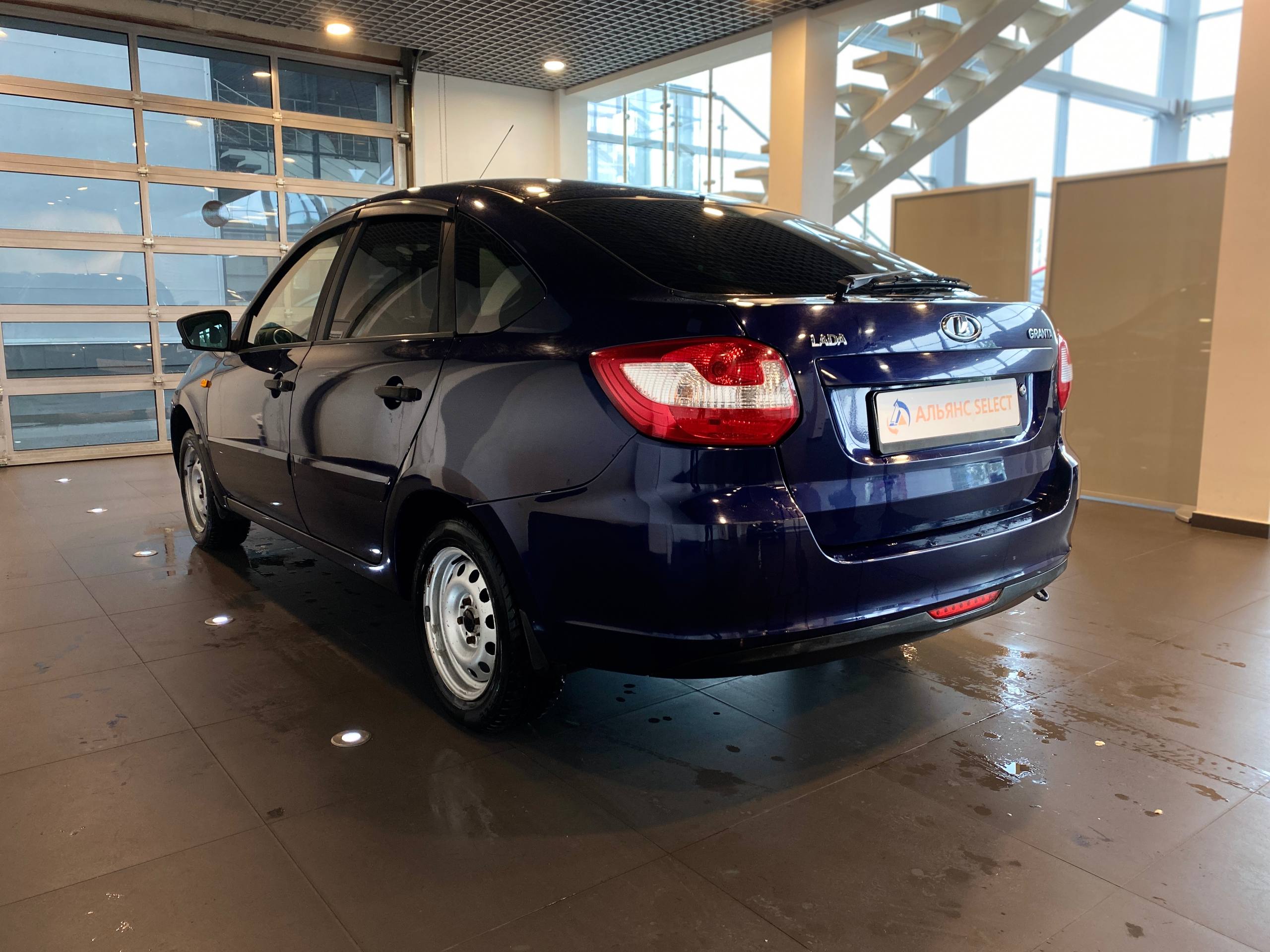 LADA GRANTA