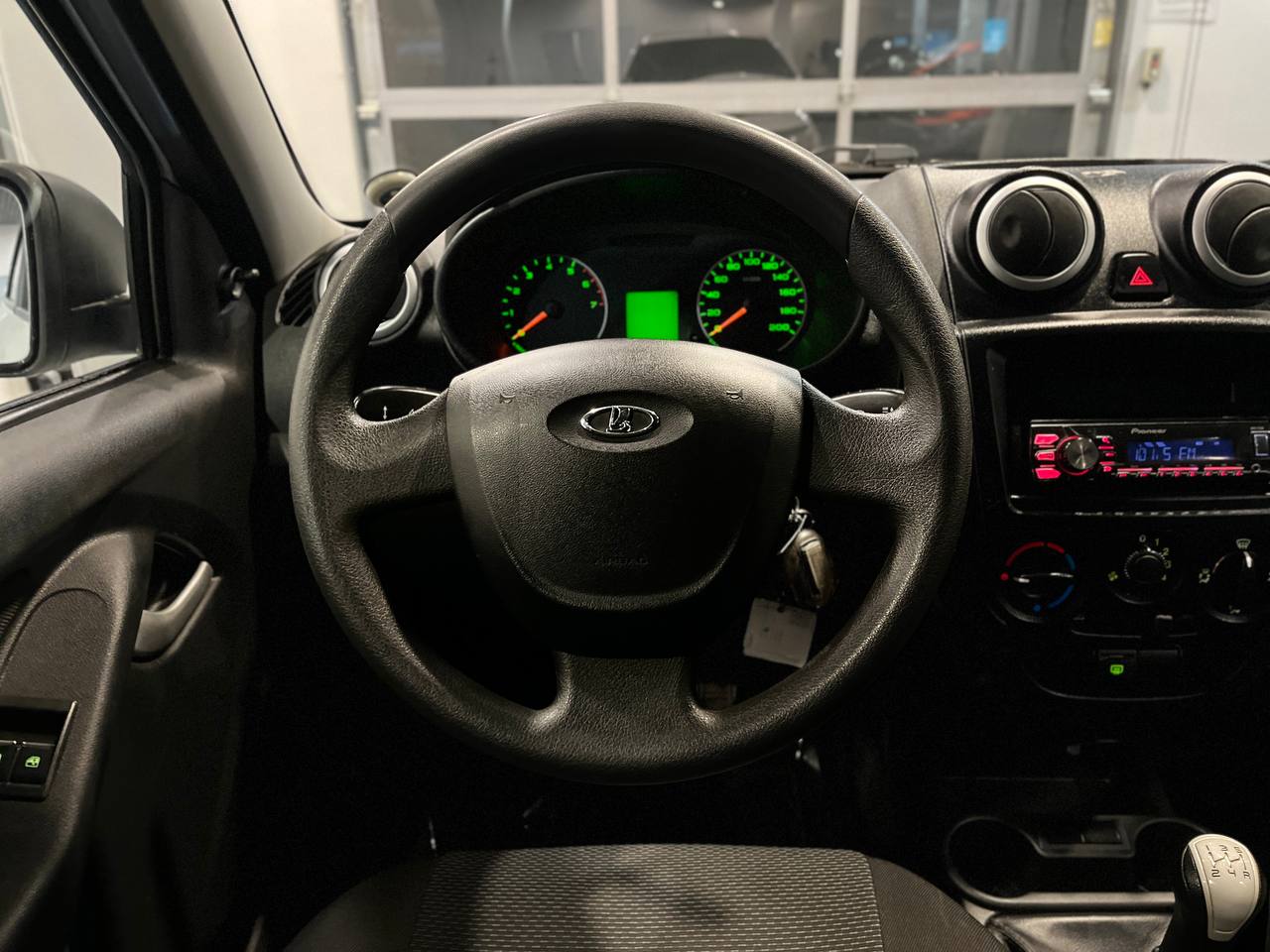 LADA GRANTA
