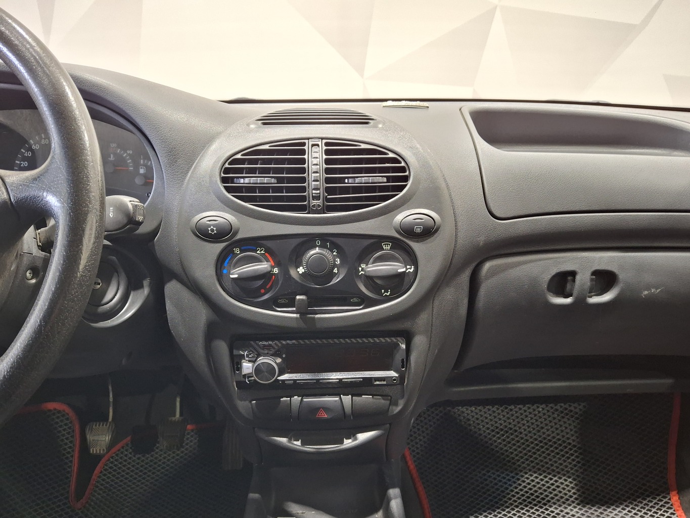 LADA KALINA