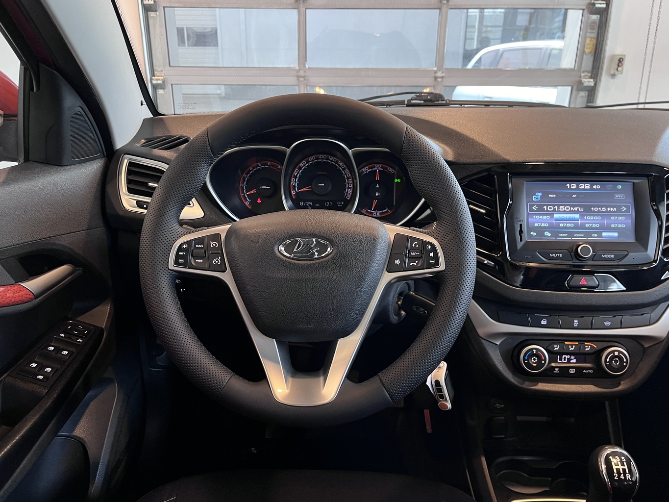 LADA VESTA