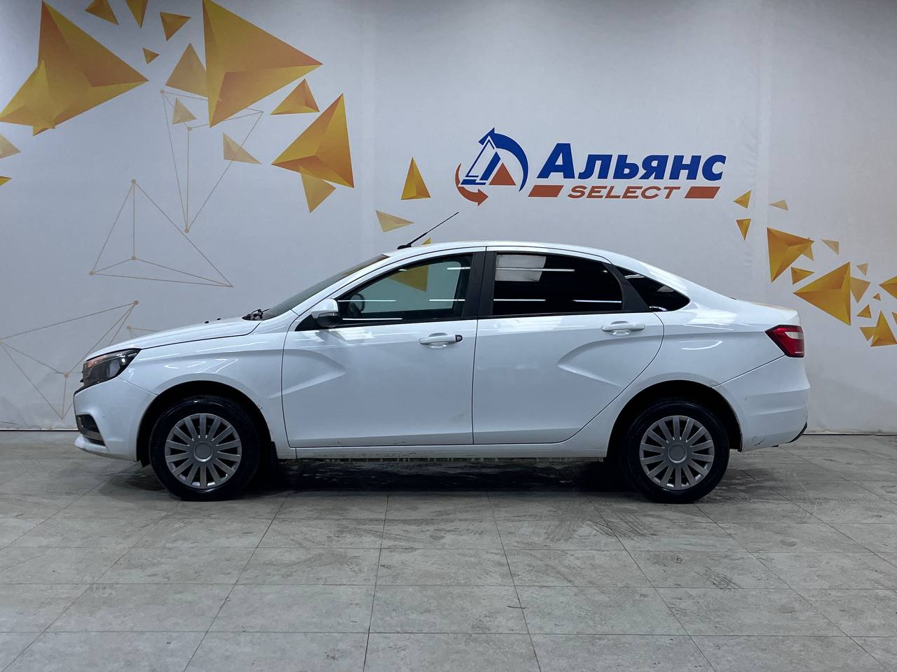 LADA VESTA