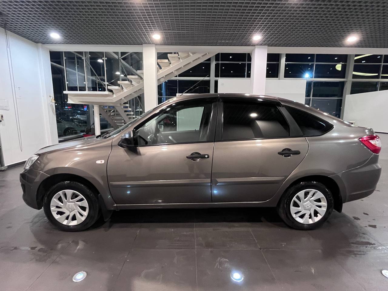 LADA GRANTA