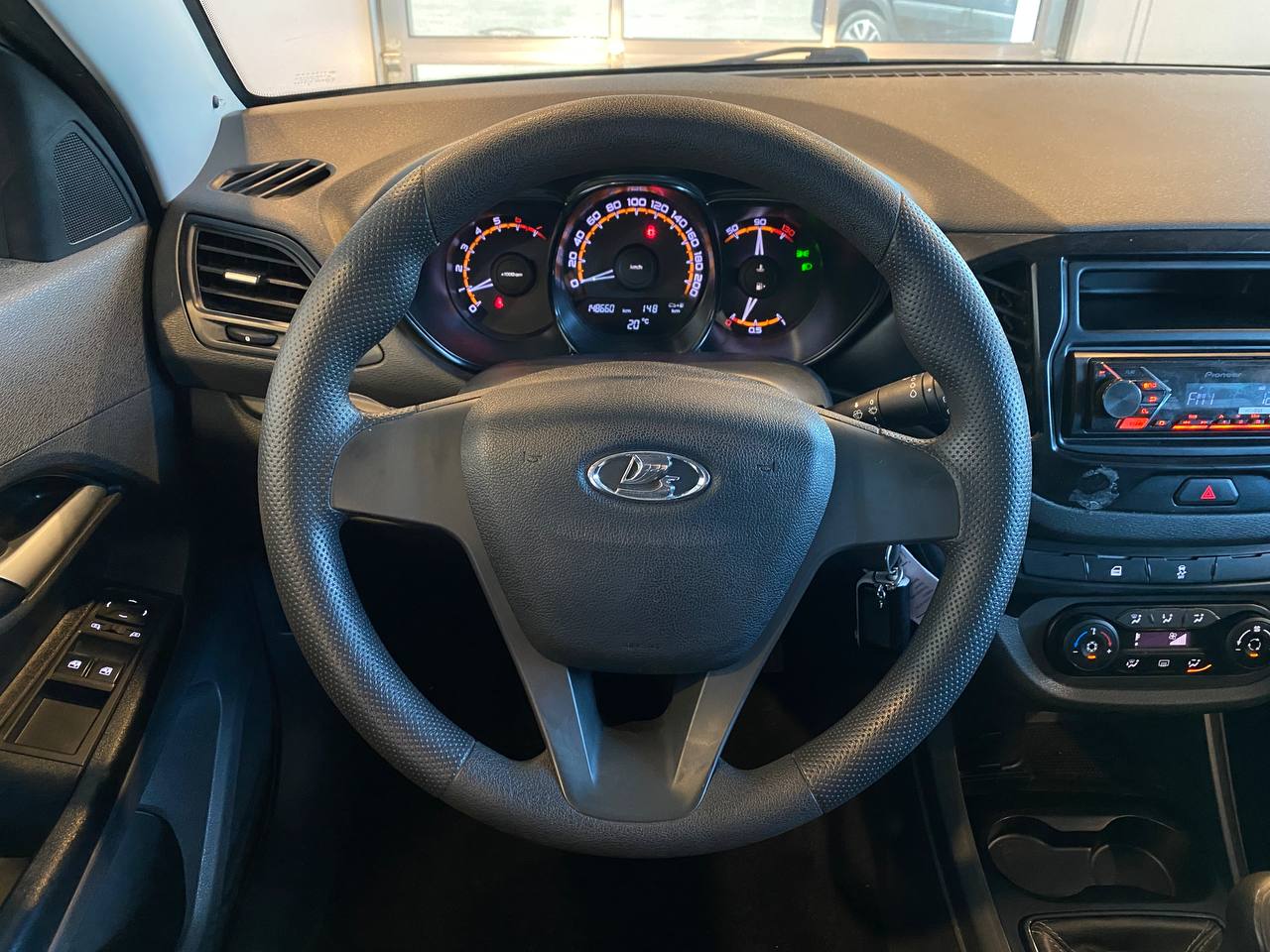 LADA VESTA