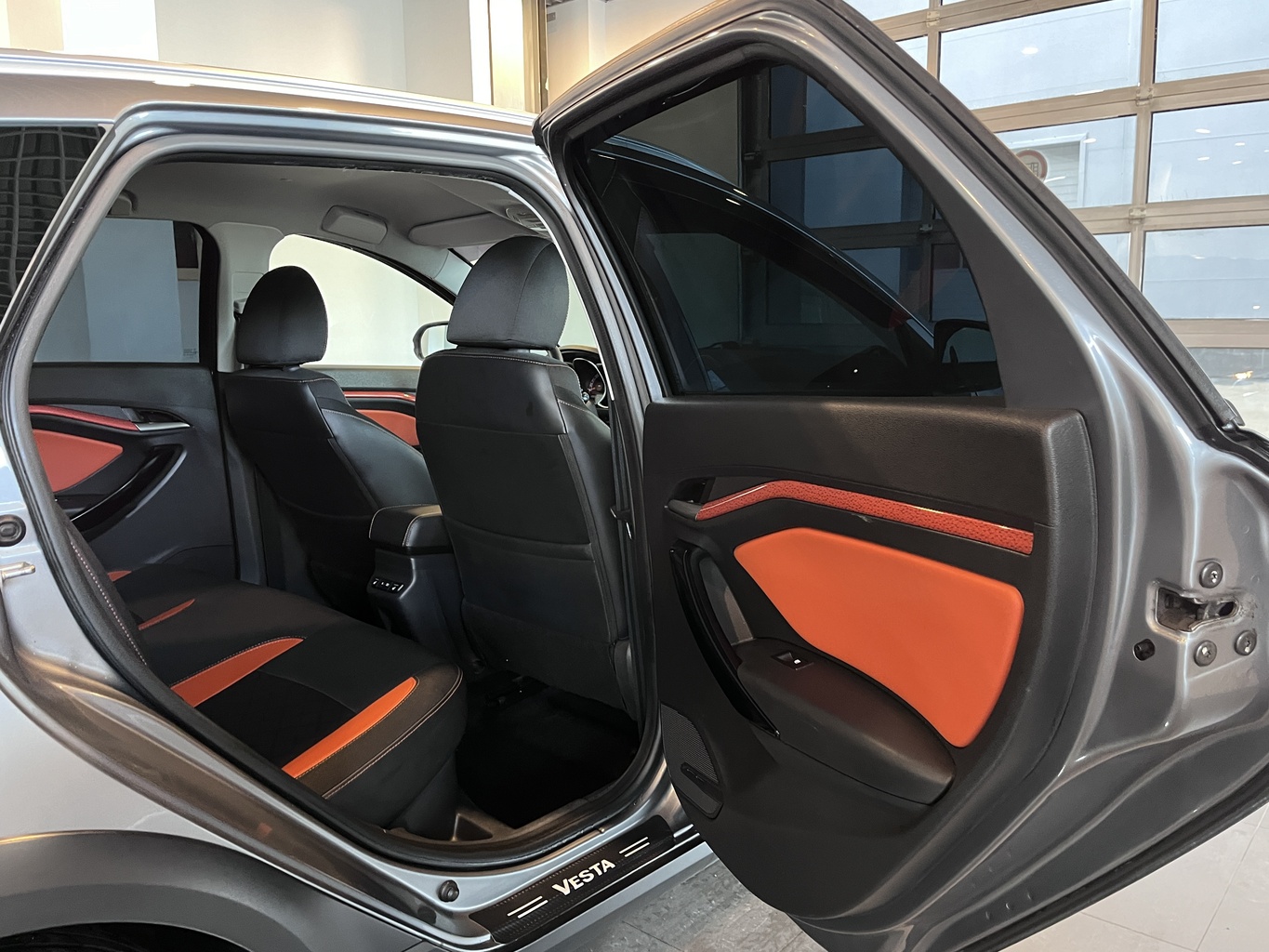 LADA VESTA