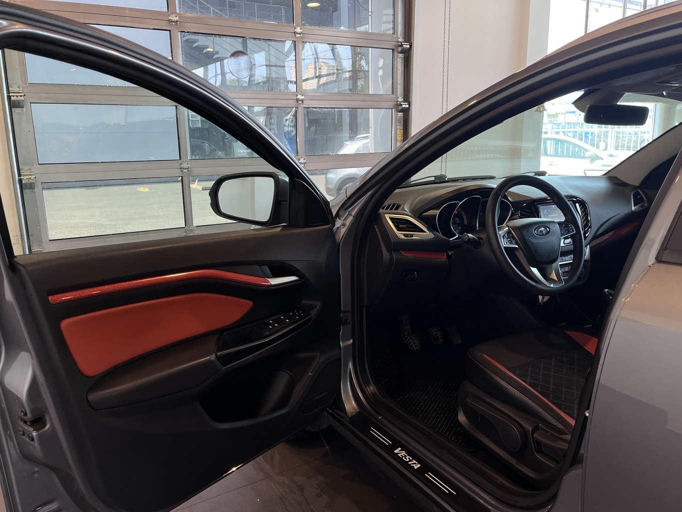LADA VESTA