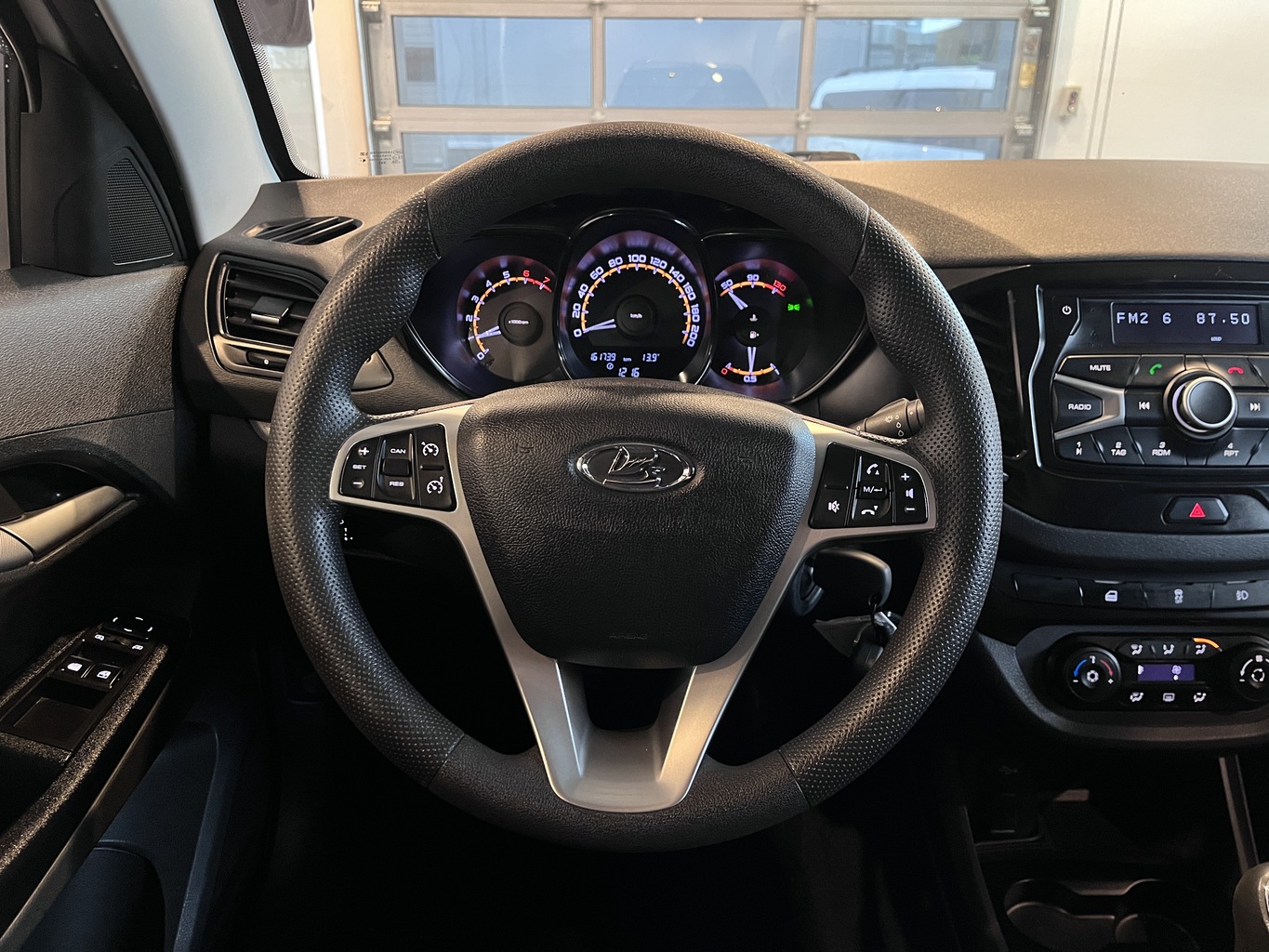LADA VESTA
