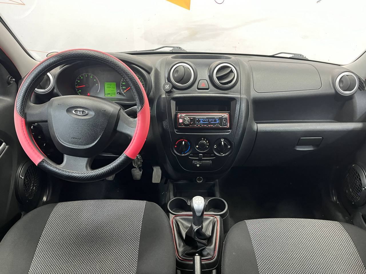 LADA GRANTA