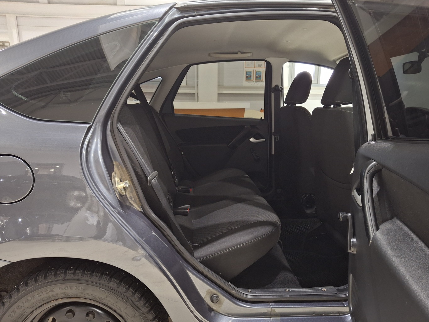 LADA GRANTA