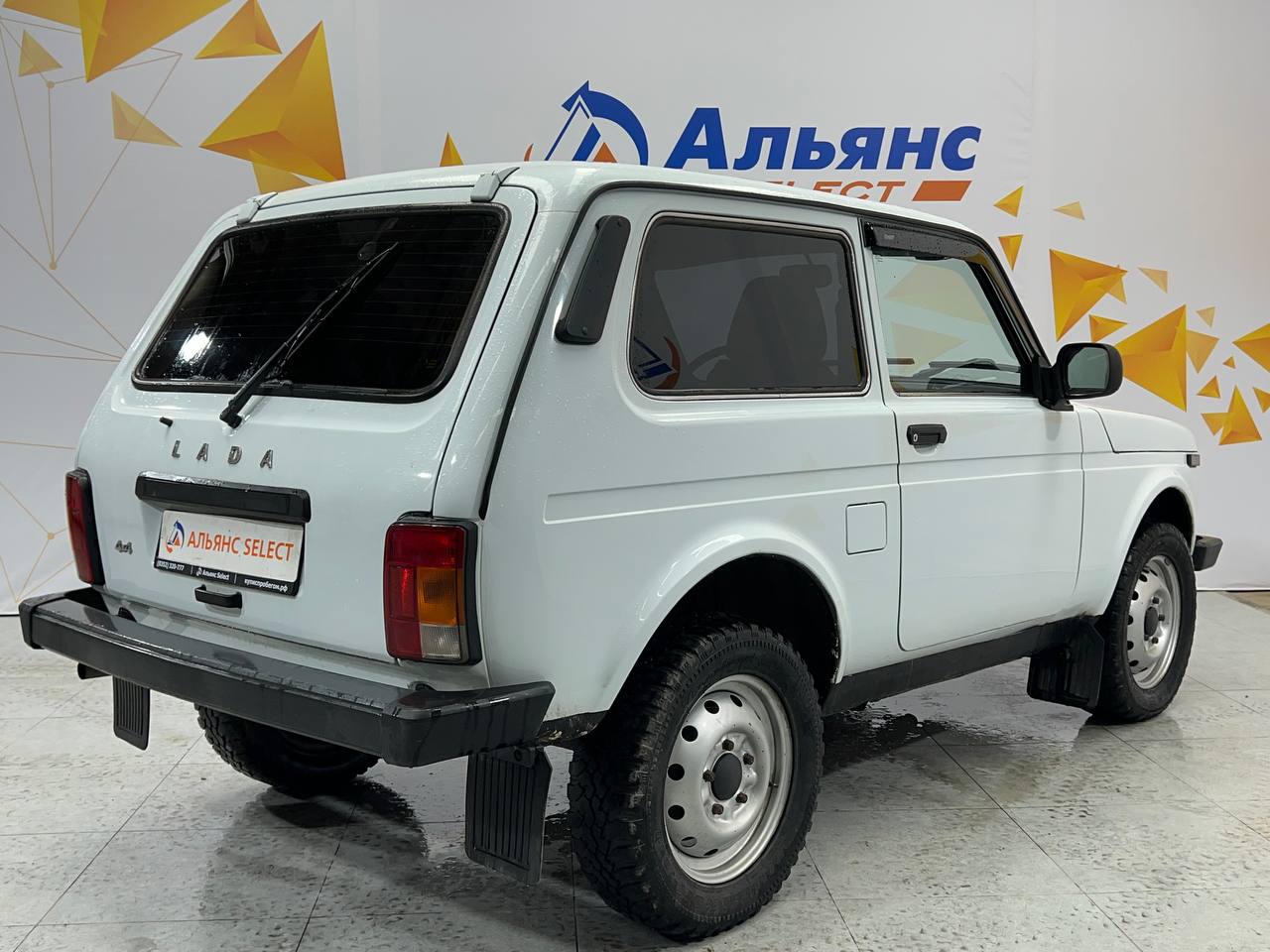 LADA 2121