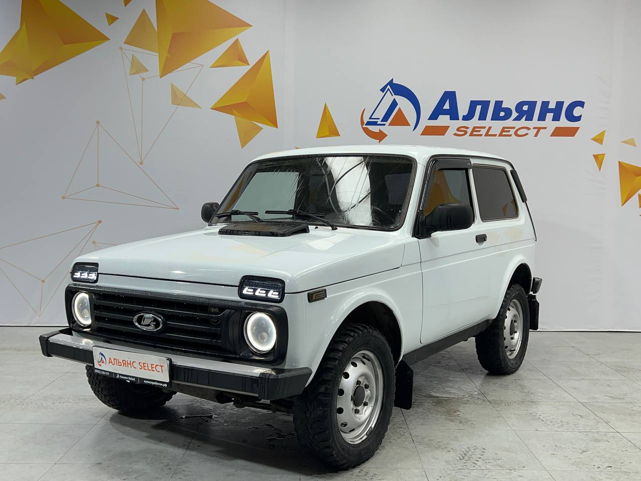 LADA 2121