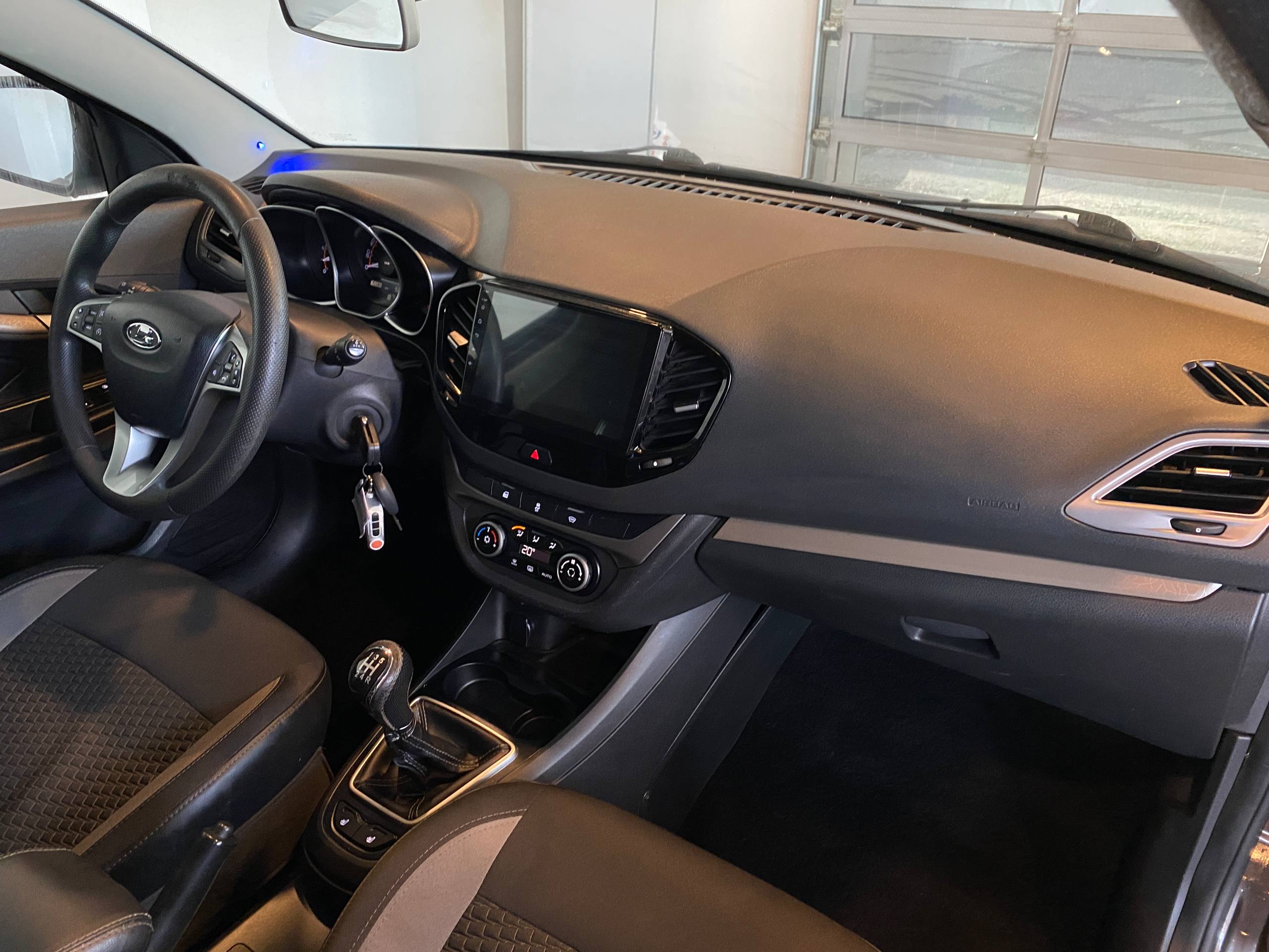 LADA VESTA