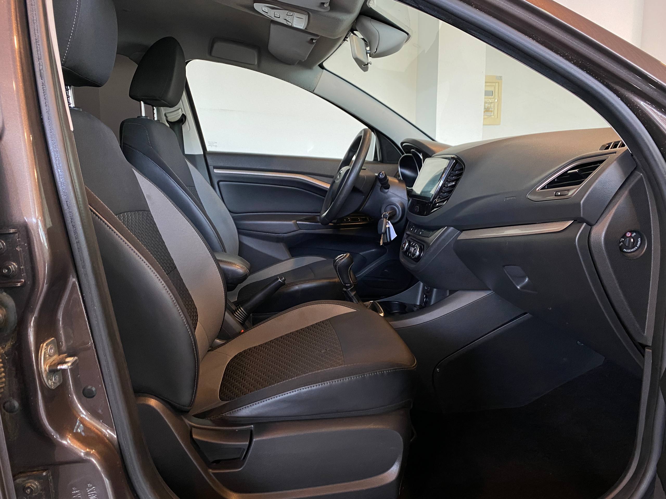 LADA VESTA