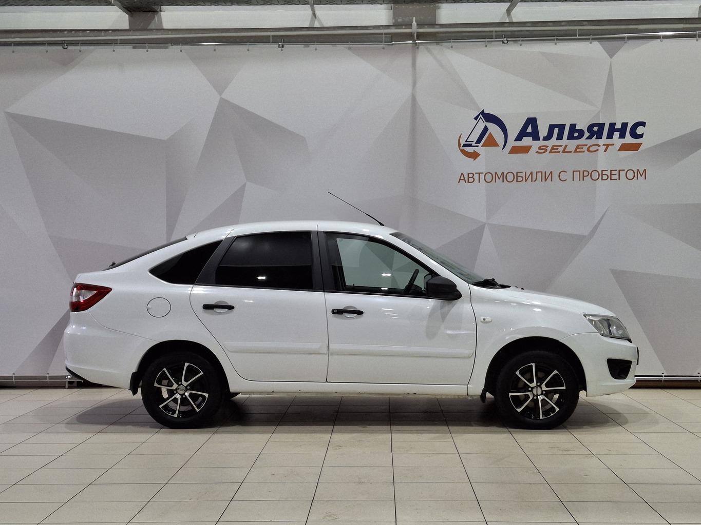 LADA GRANTA