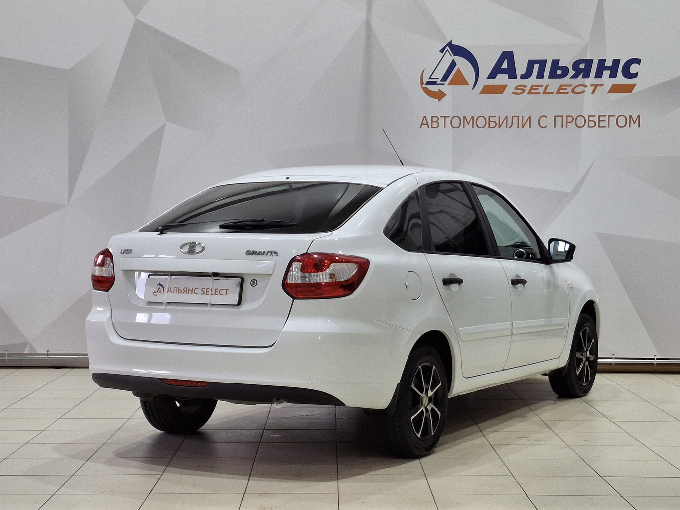 LADA GRANTA