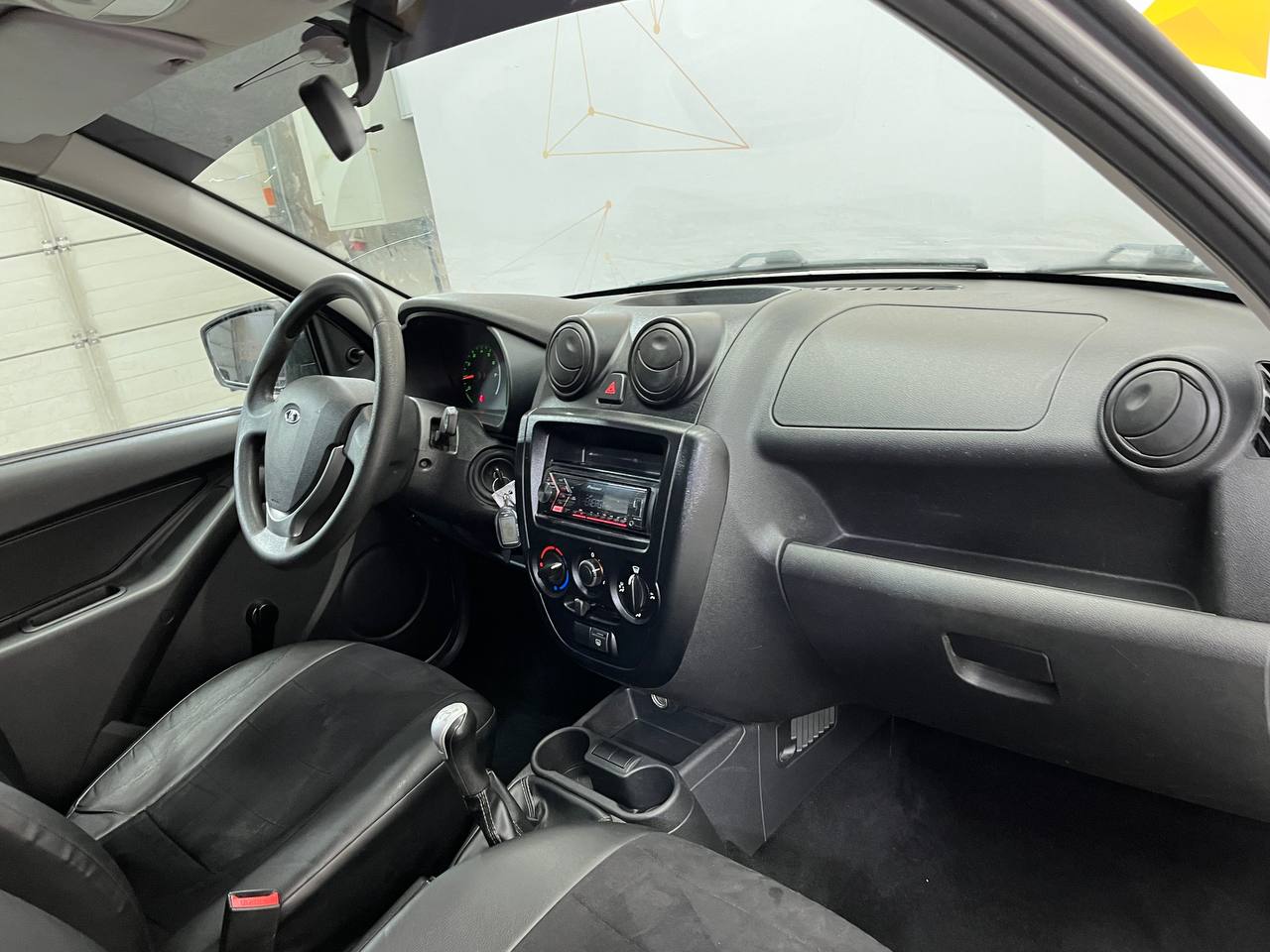 LADA GRANTA