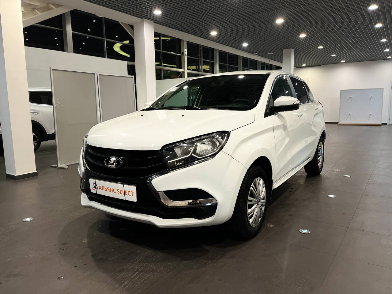 LADA XRAY