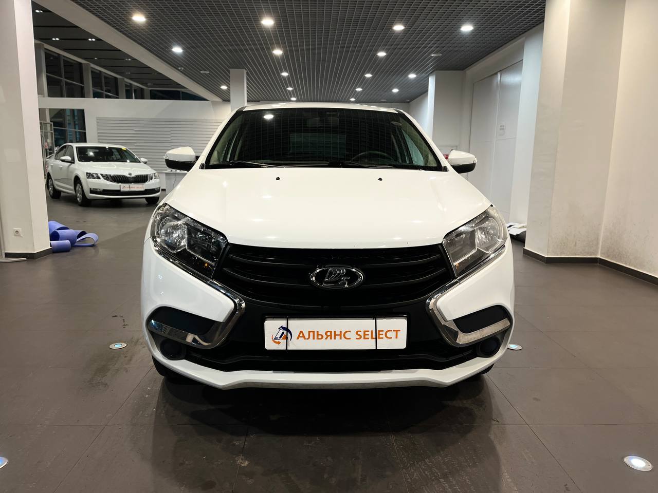 LADA XRAY