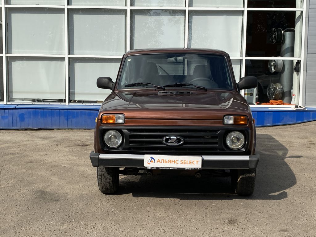 LADA 2121