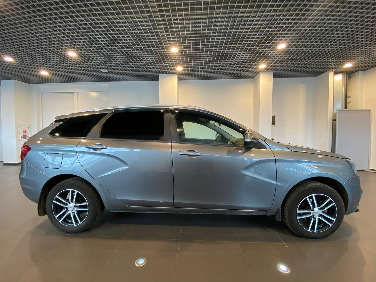 LADA VESTA