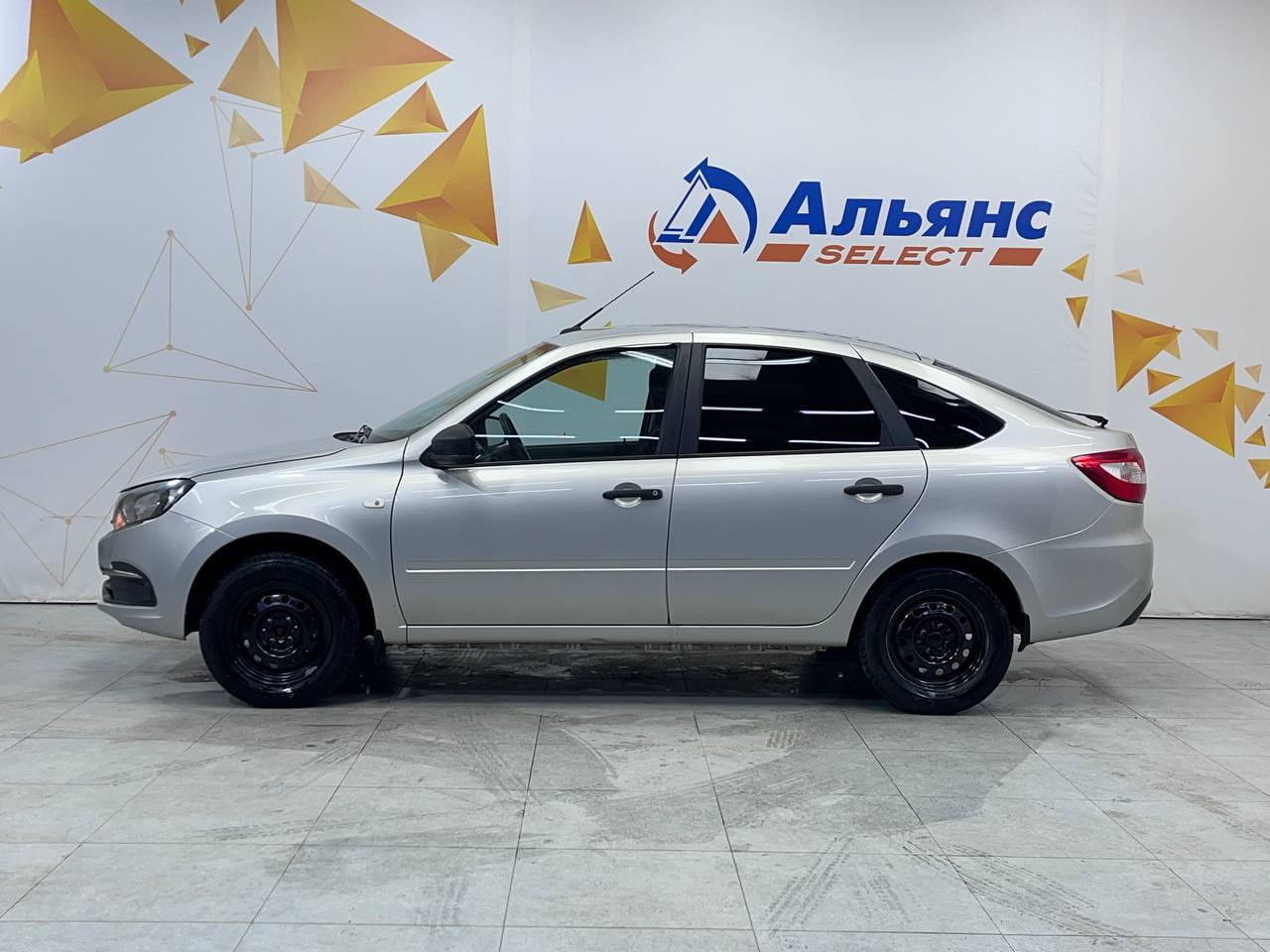 LADA GRANTA